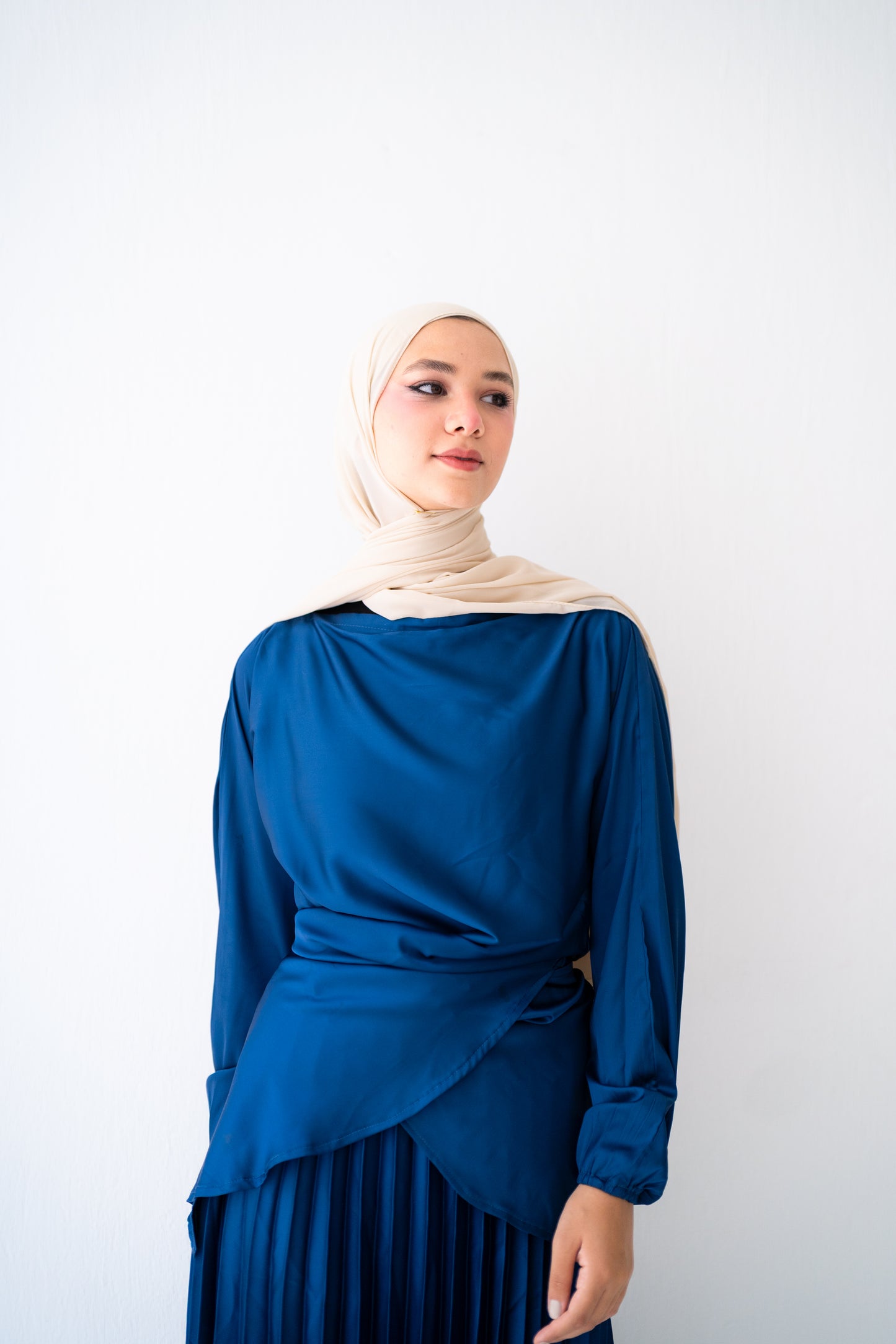 Satin Blouse Code 308 Blueالبلوزة فقط