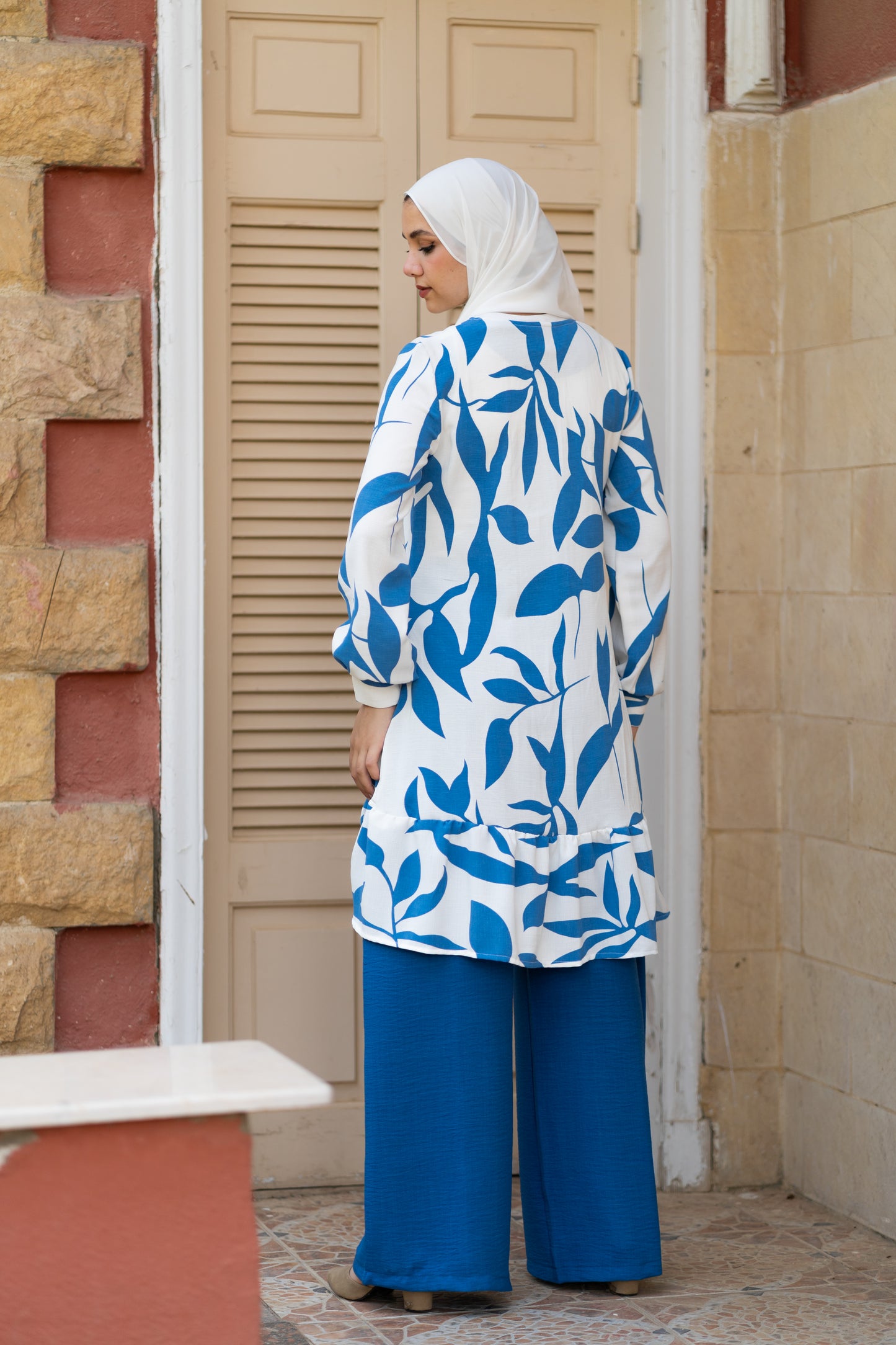 Linen blouse code 300
