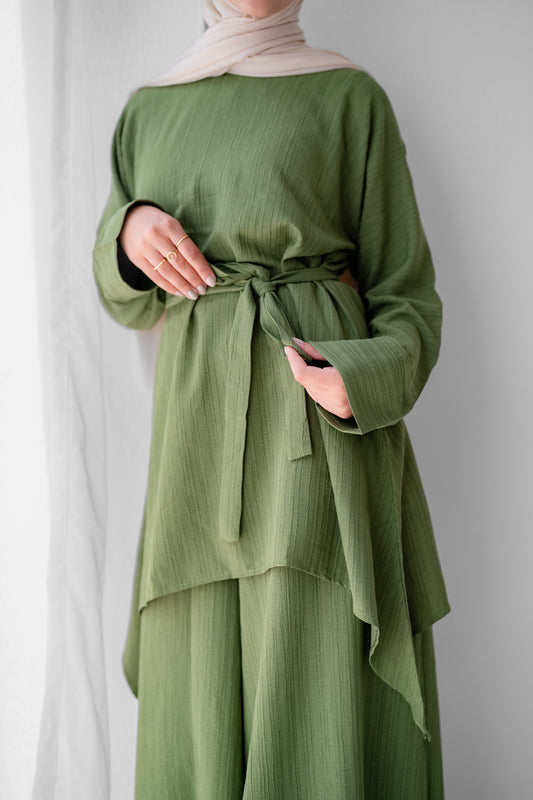 Crinkle Asymmetric long Blouse code 10 C