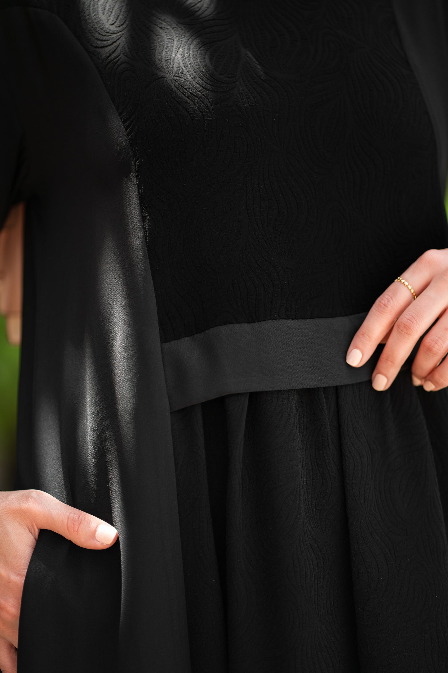 Elegant abaya code 84B