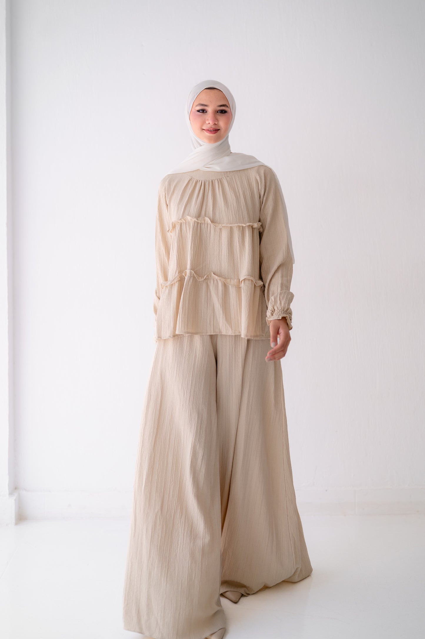 Soft Crinkle Set Code 4295 Warm Beige