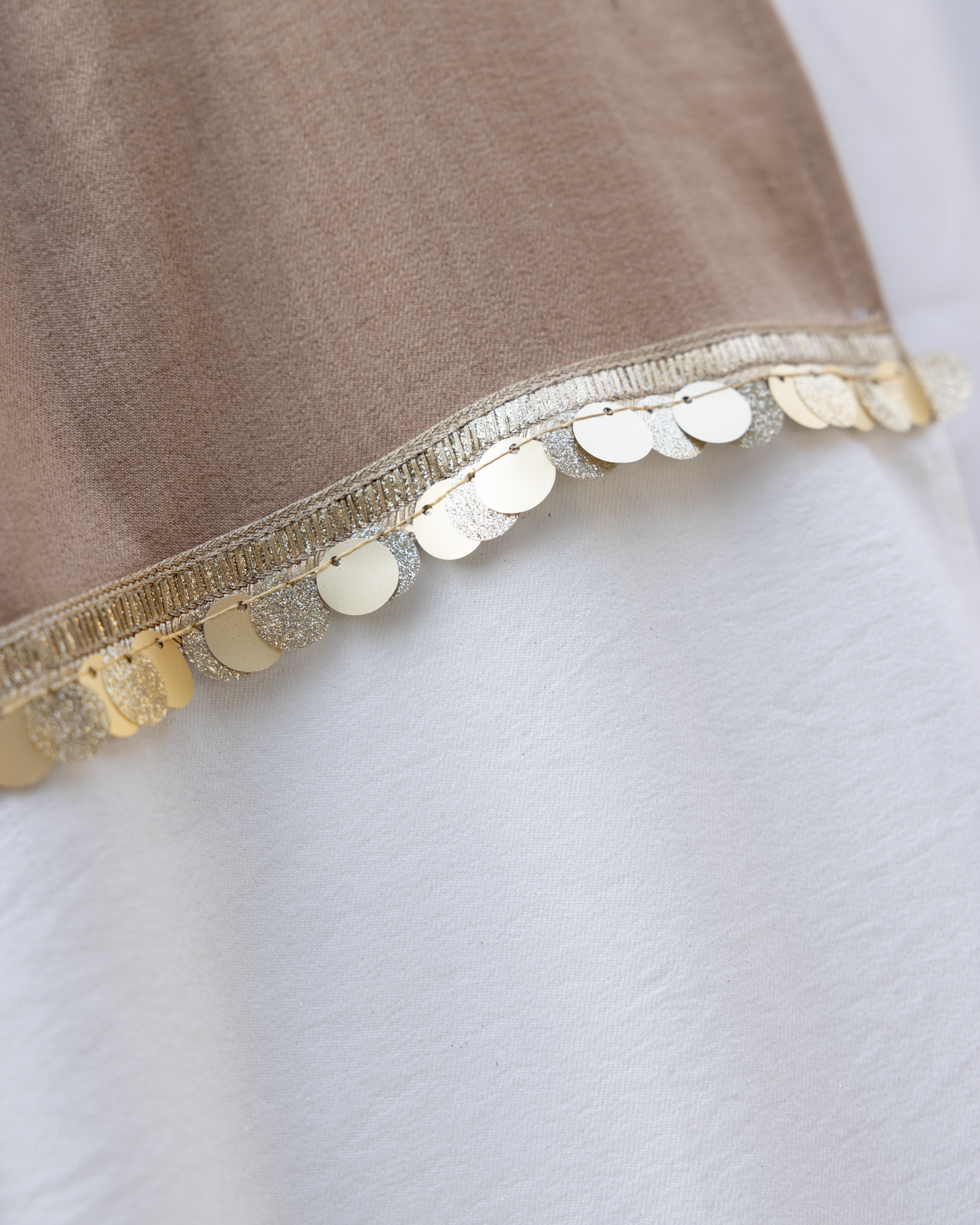 Linen Kaftan, adorned with exquisite embroidery. Code 110