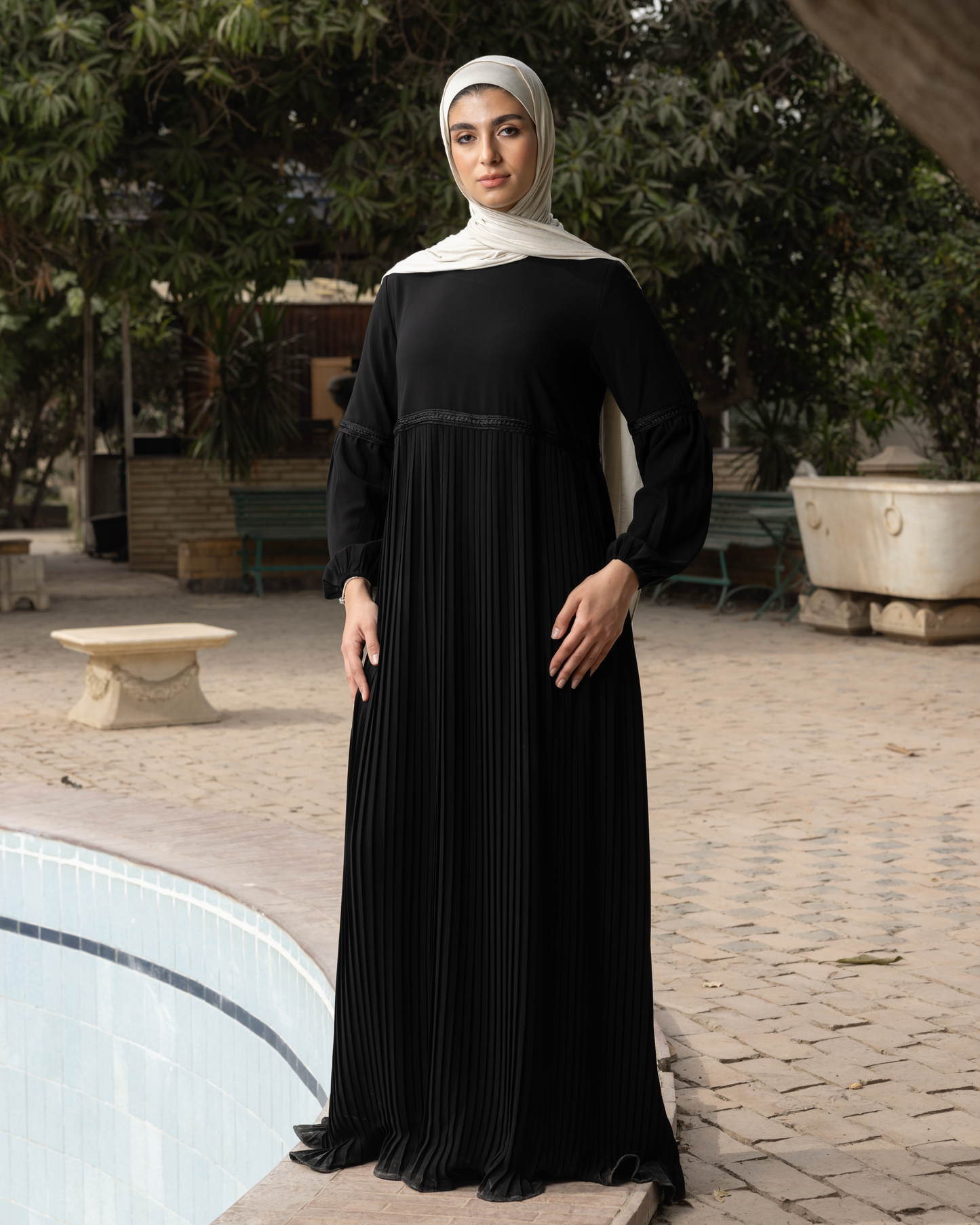 Pleated Abaya code 655. Black