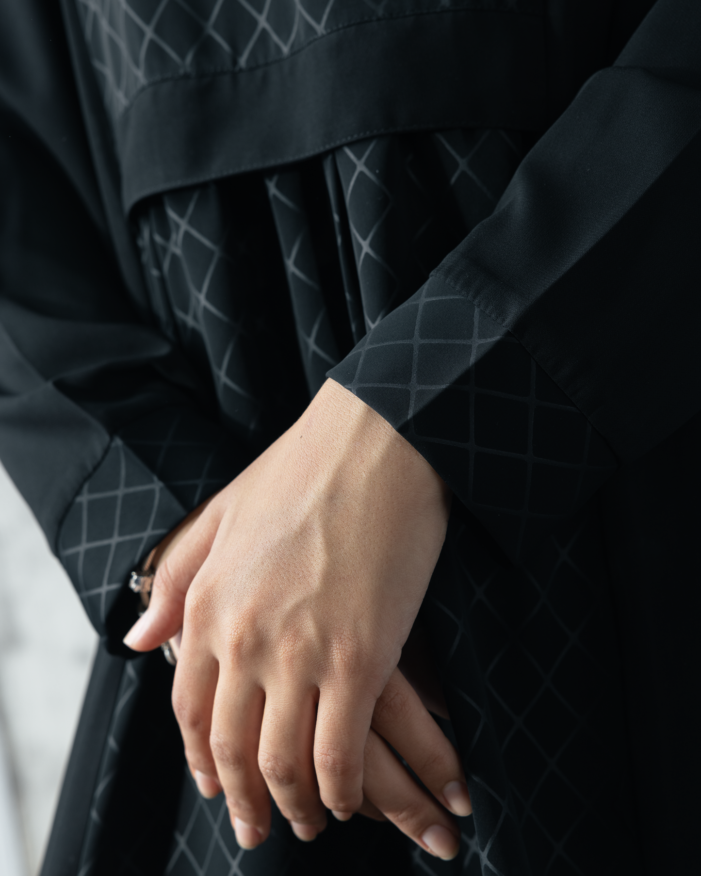 Abaya code 84A