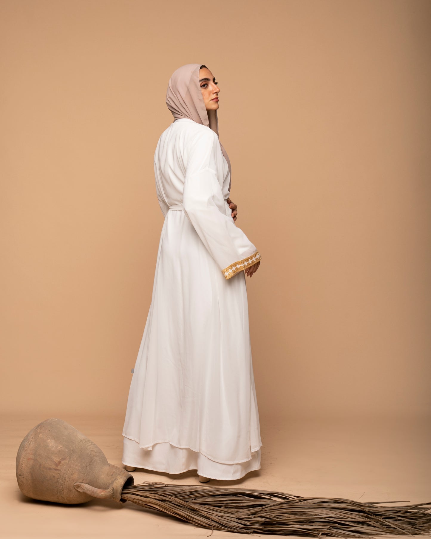 Free Size Chiffon Cape Offwhite code 99