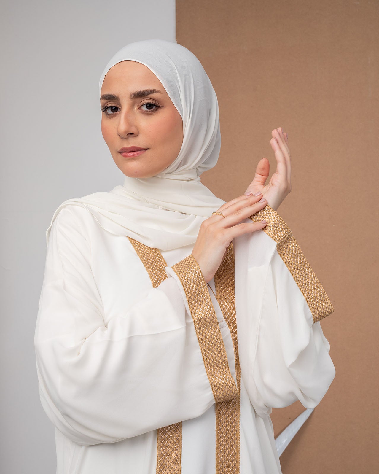 Free Size Chiffon Cape Offwhite