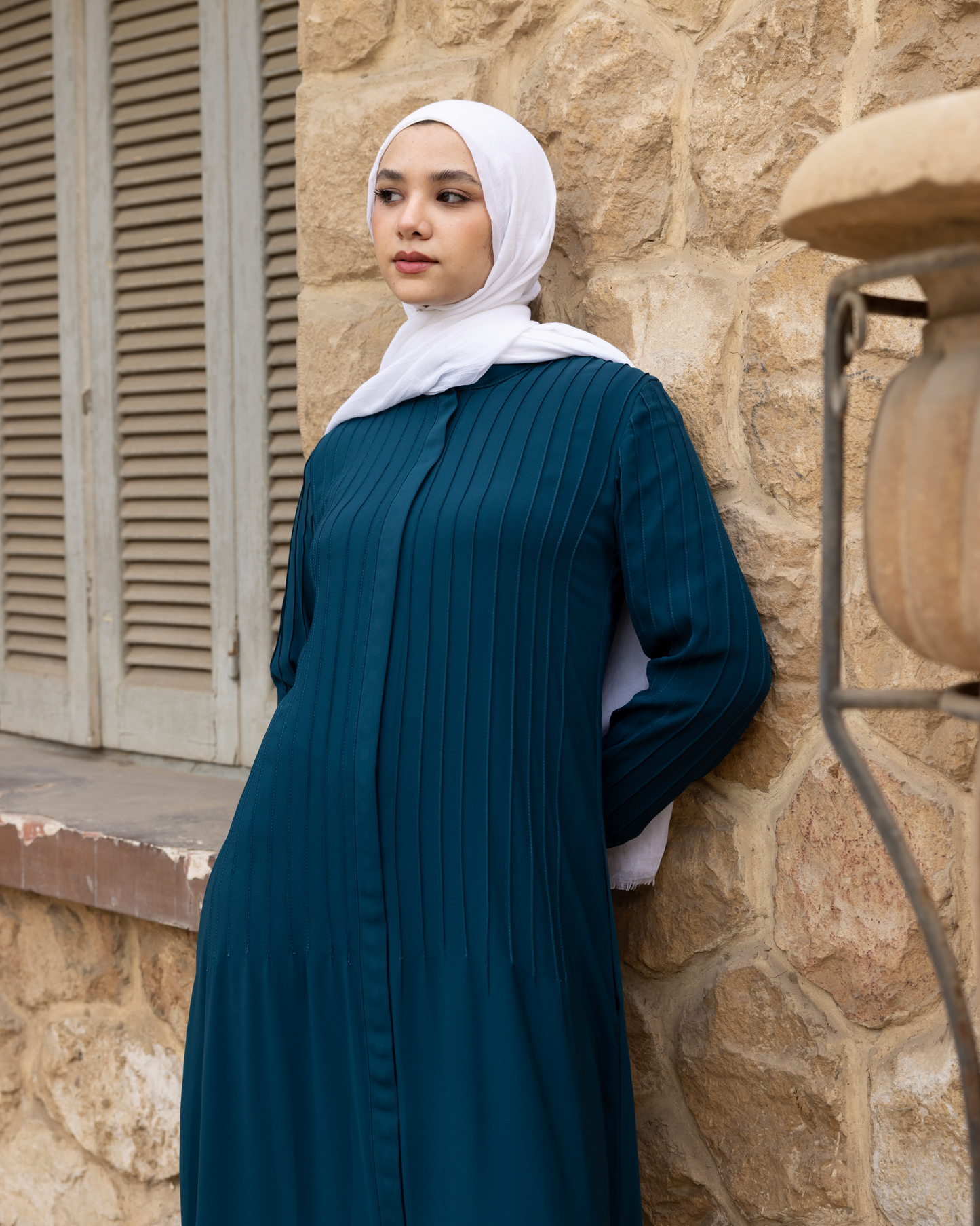 Crepe abaya code 811 Teal