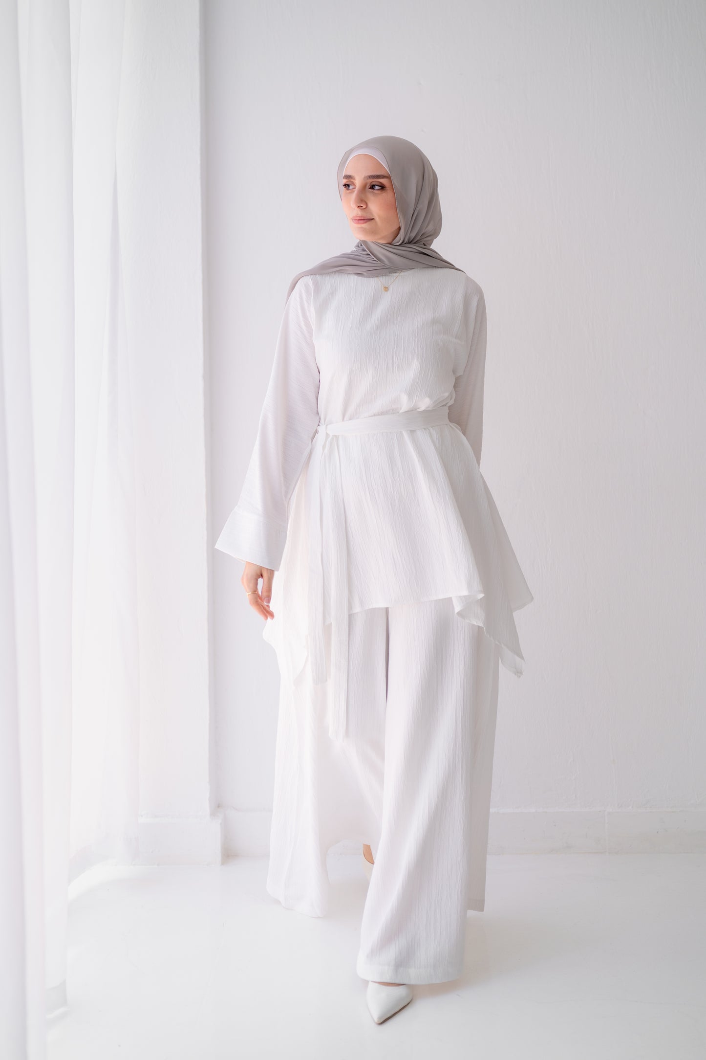 Soft Crinkle Set Code 1095 B white