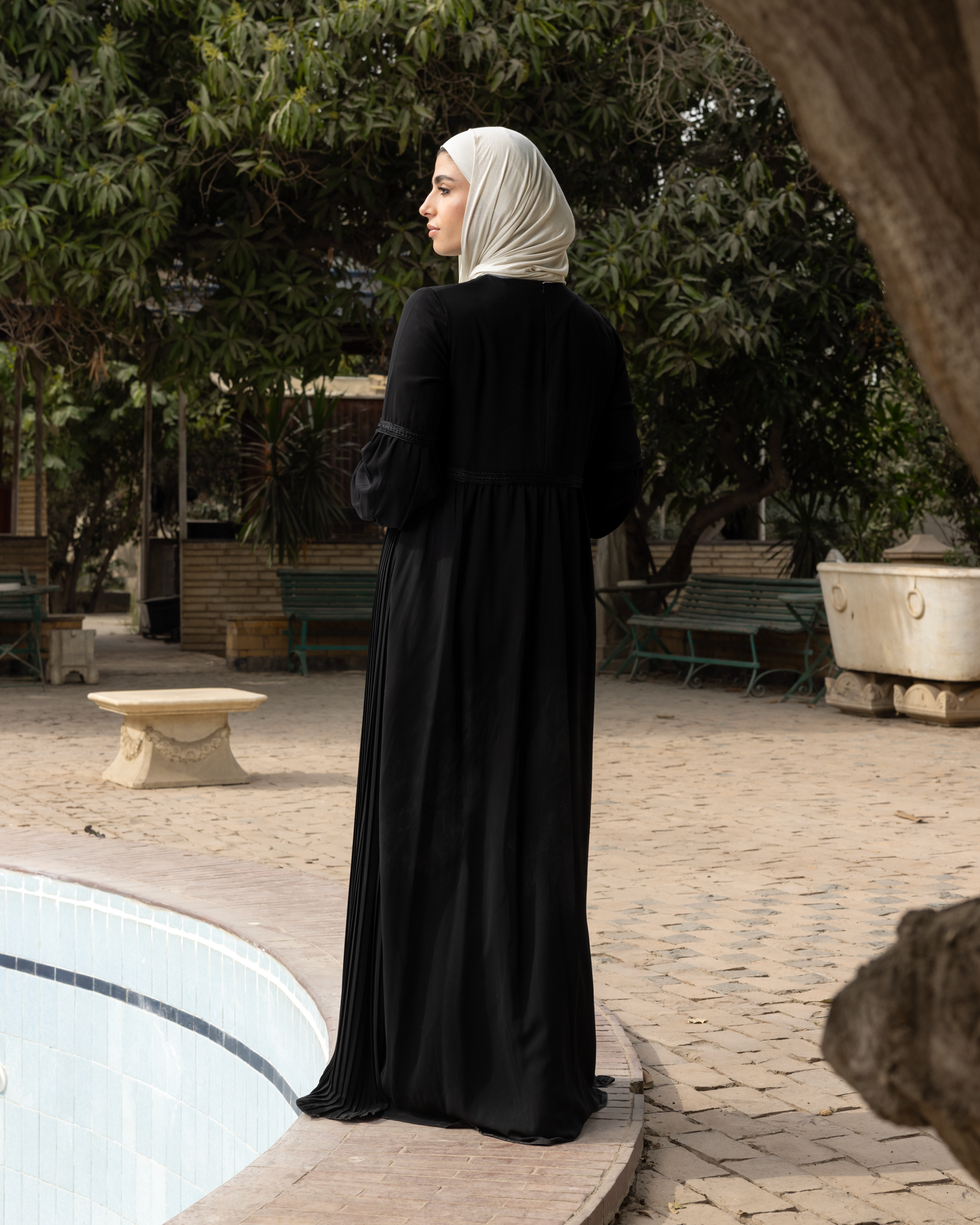 Pleated Abaya code 655. Black