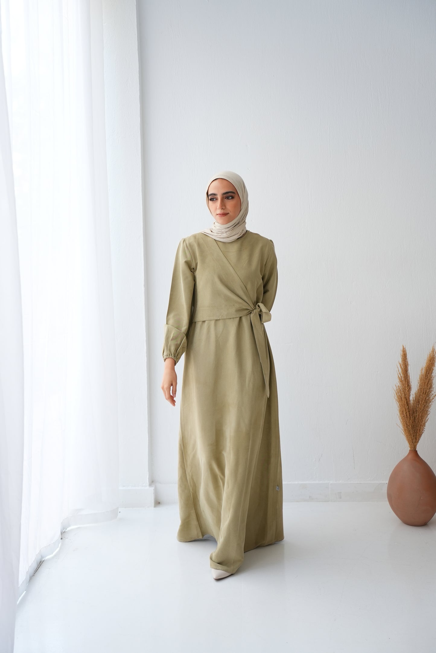 Soft Suede wrap Dress Code fw400 Amber green