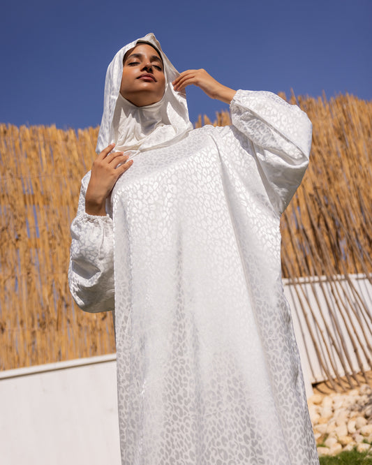 Moroccan Satin Prayer Wear Offwhite