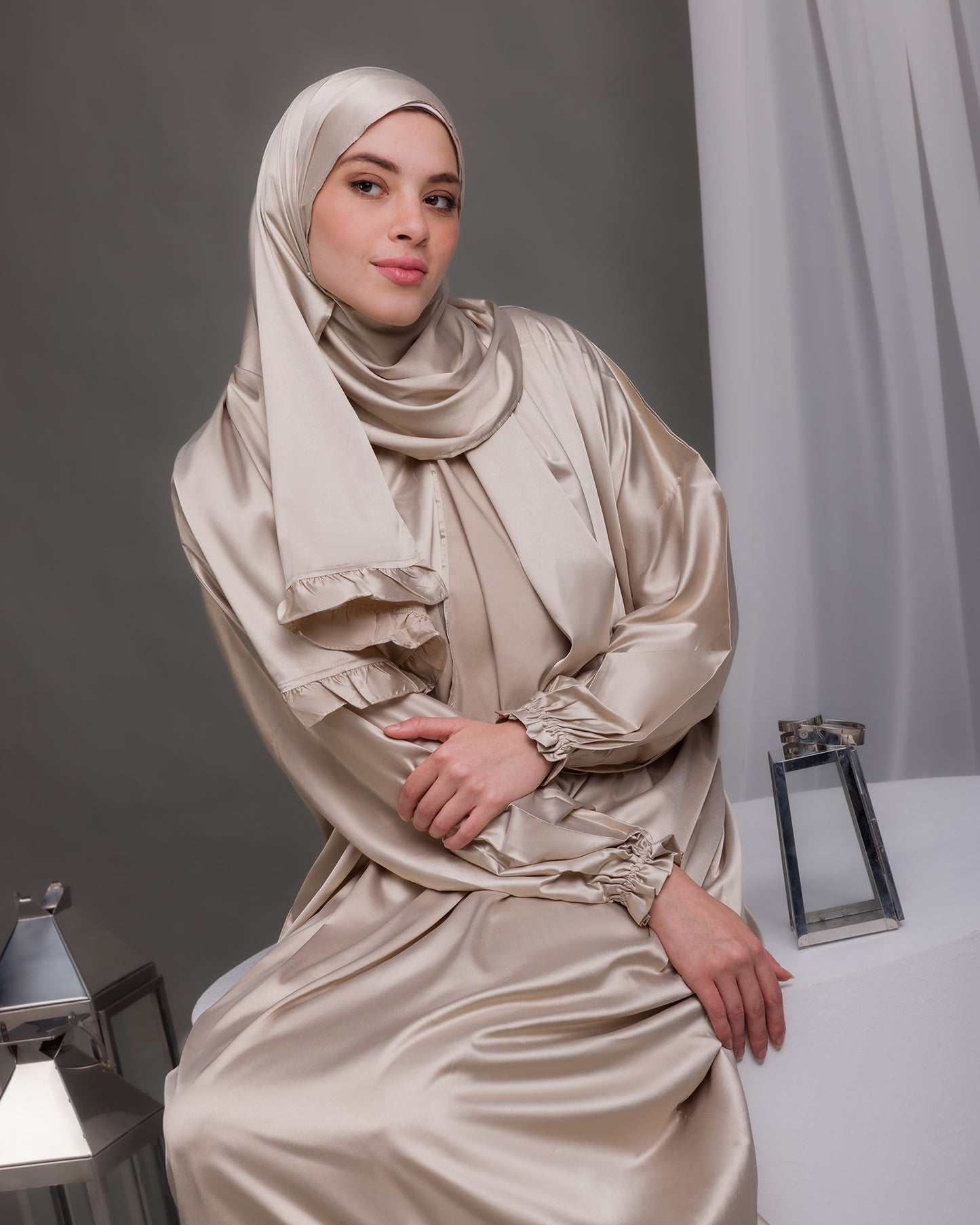 Satin Prayer Wear Beige