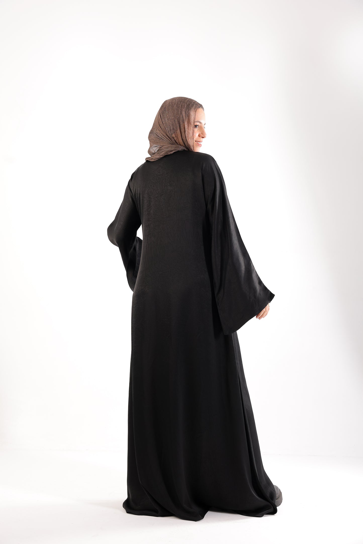 our Jacquard Silk Abaya with hidden buttons and Pockets 
Code 800B