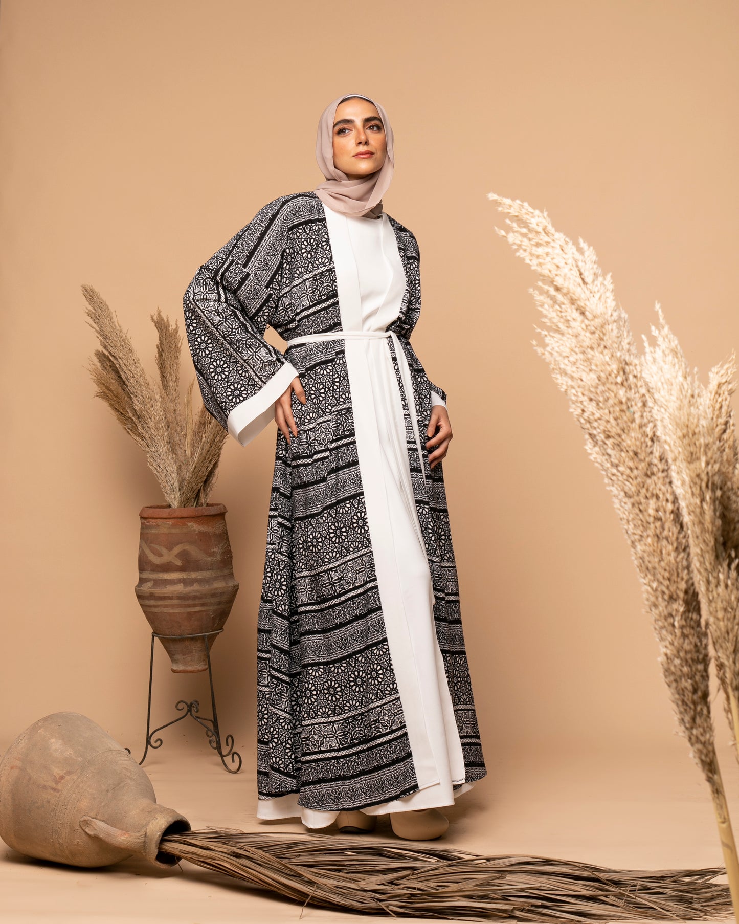 Crepe open abaya code 199