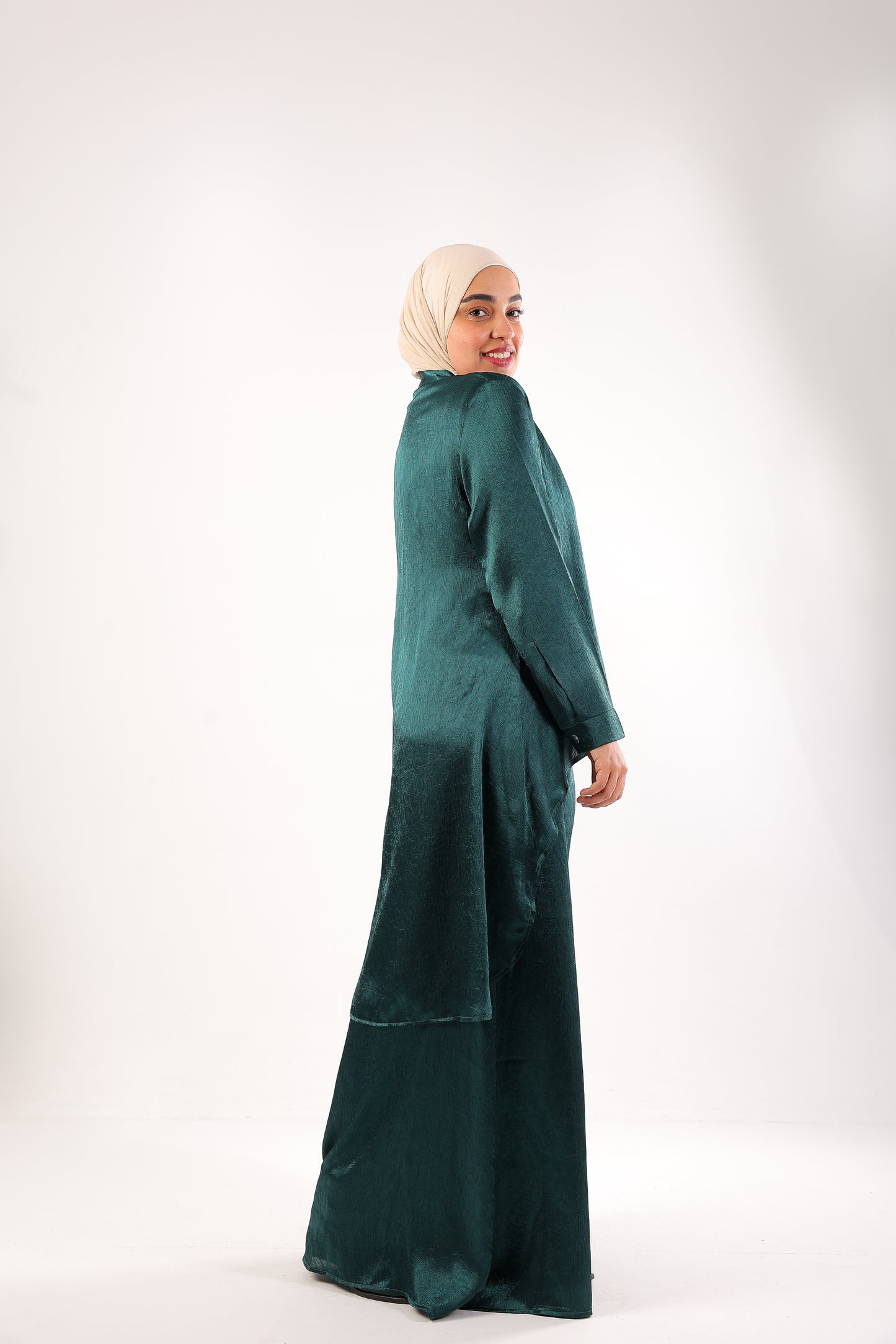 Silk Wide-Leg Set – Code 4695
Green