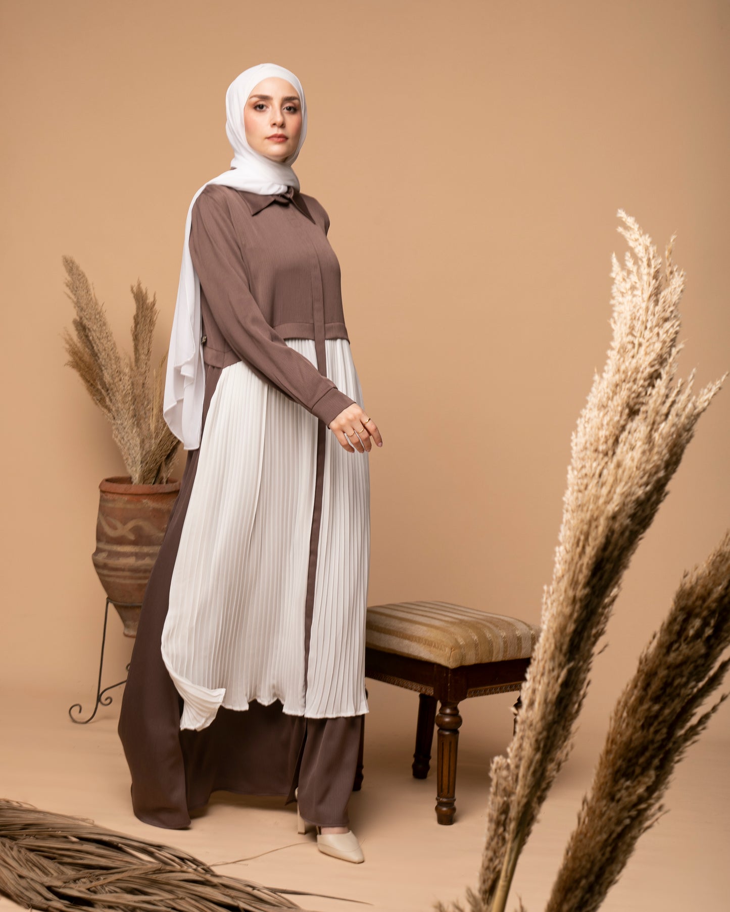 Abaya Code 115 Cafe