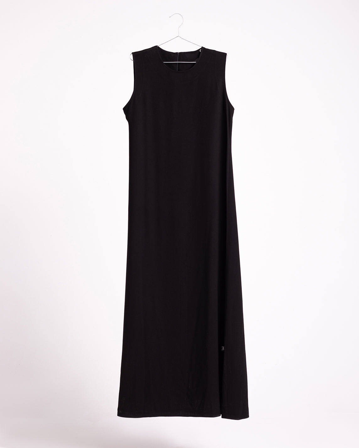 Basic Sleeveless Dress Black code 13