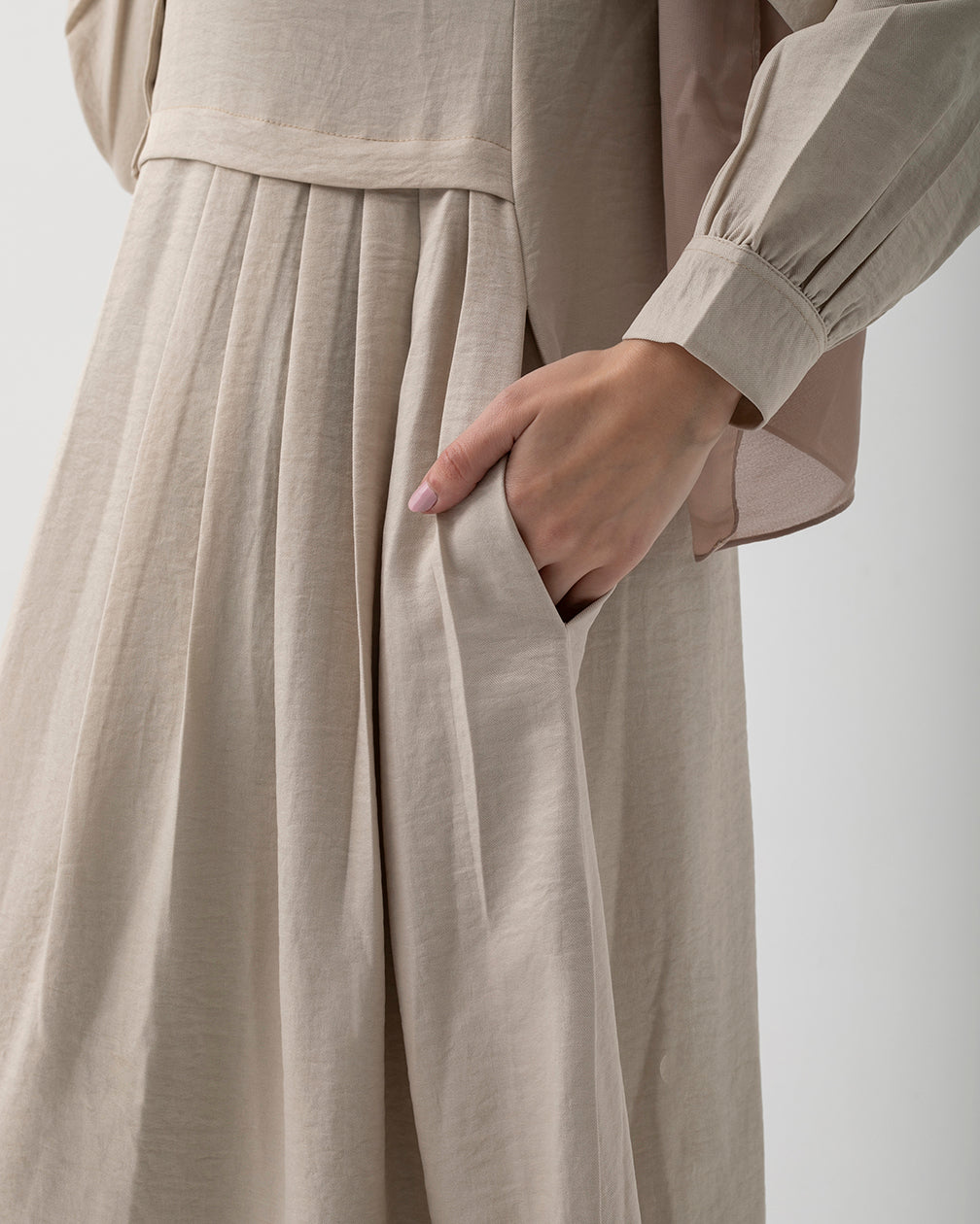 Linen Maxi Dress with Buttons and Pockets Beige 108