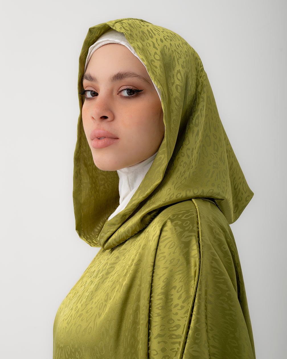 Moroccan Satin Prayer Wear Kiwi