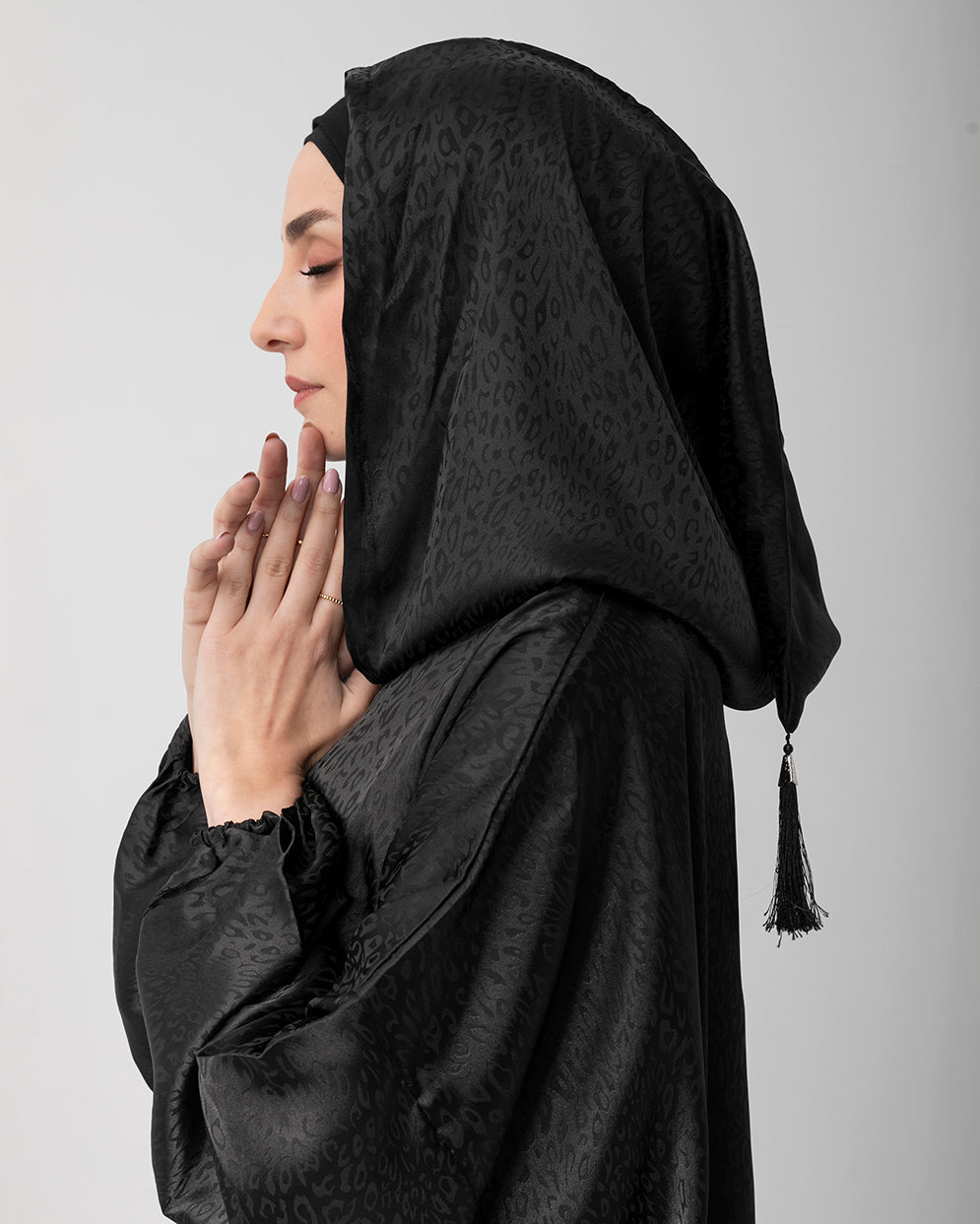 Moroccan Satin Prayer Wear Black