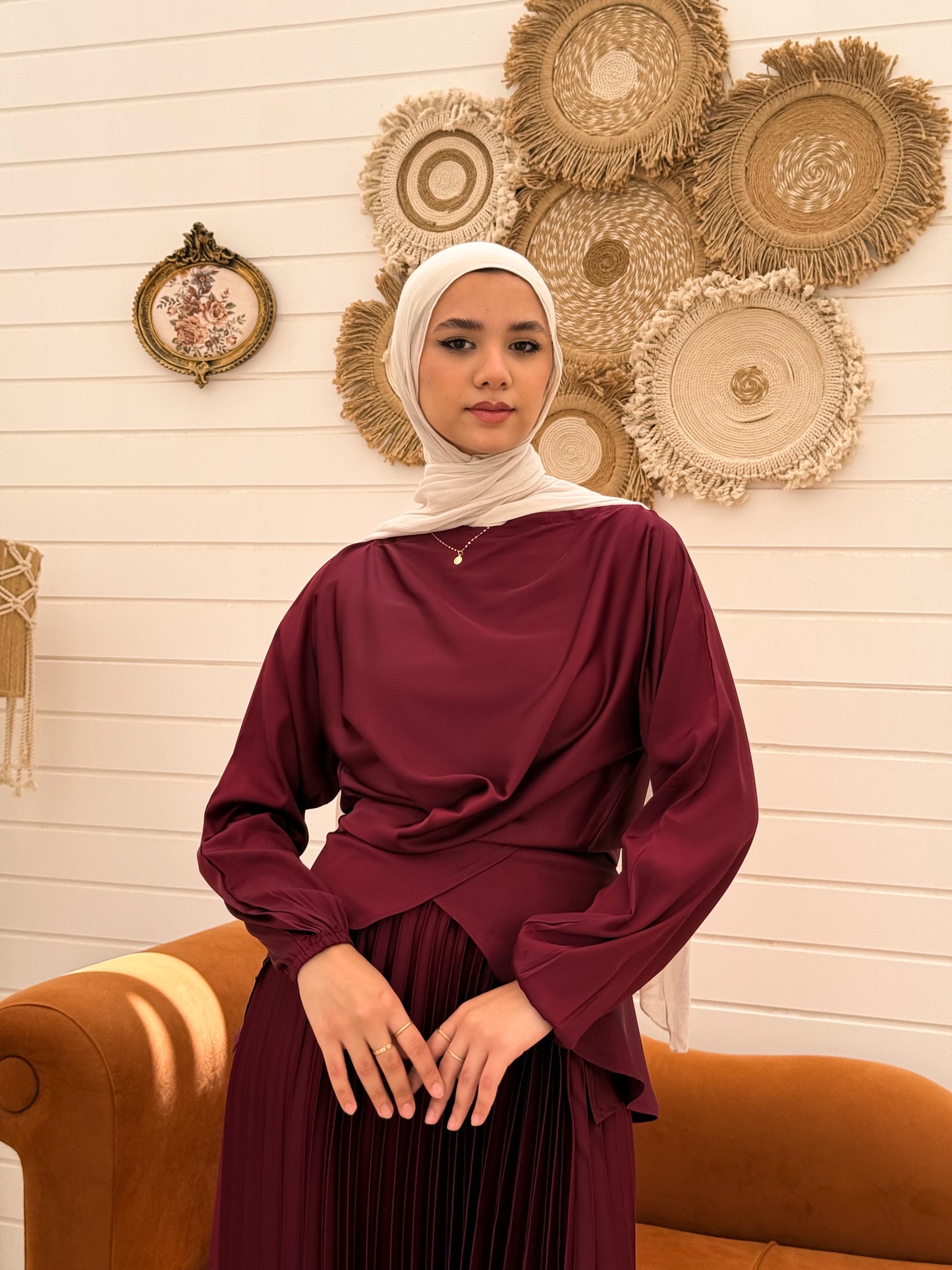 Cross Wrapped Pleated Set
C306 Burgundy