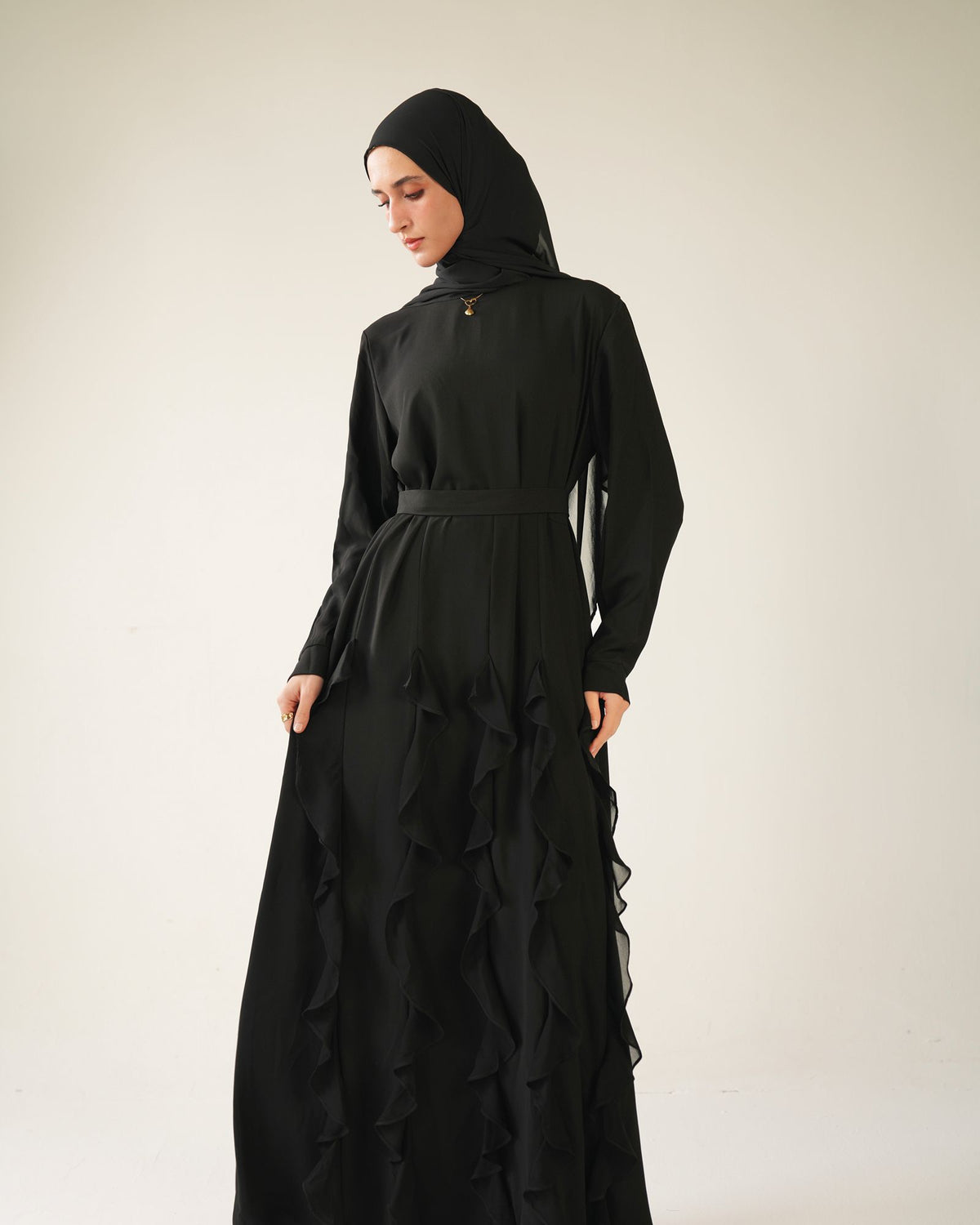 Violette Abaya C702