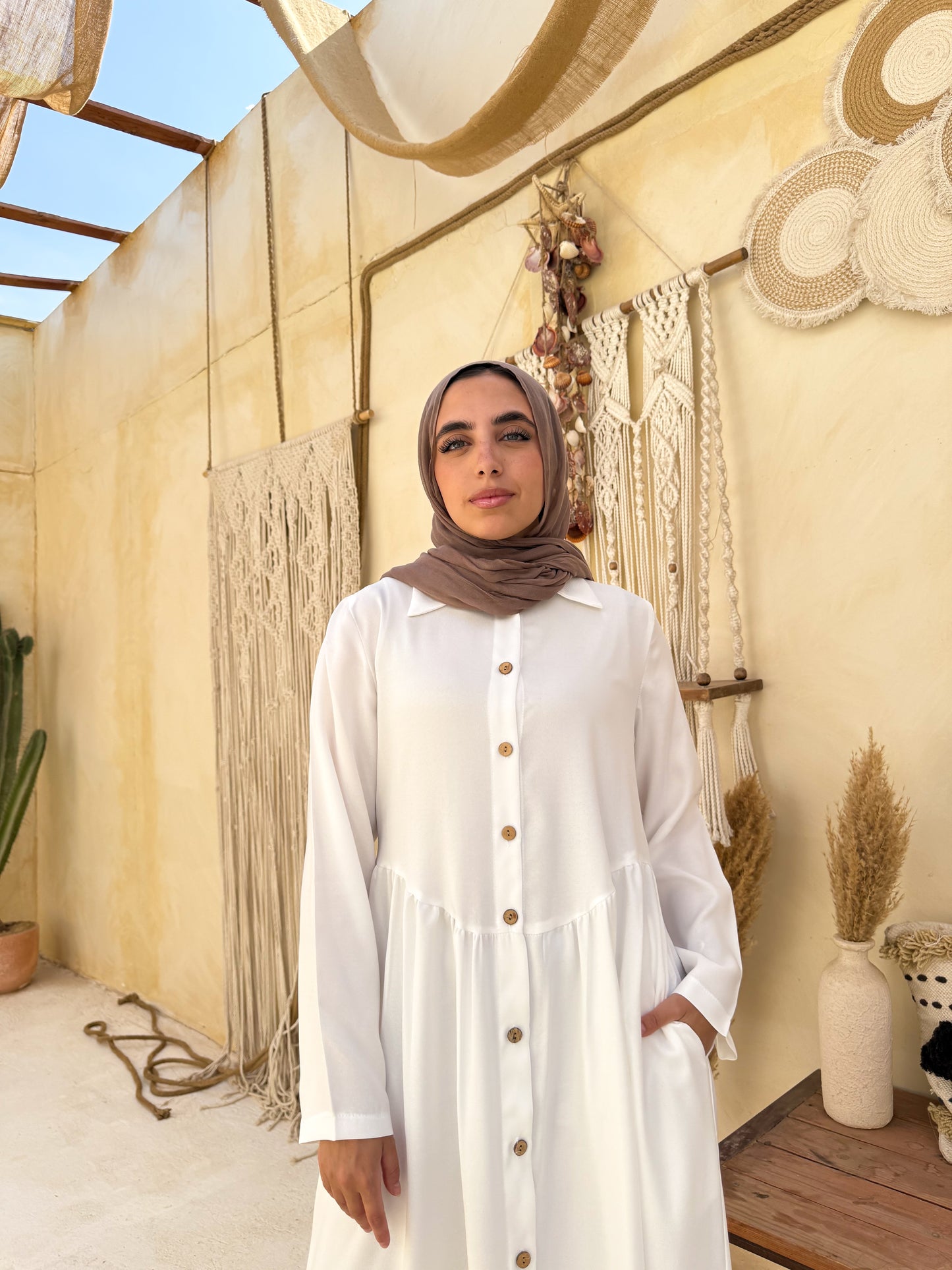 Gathered Waist Dress
C408 white