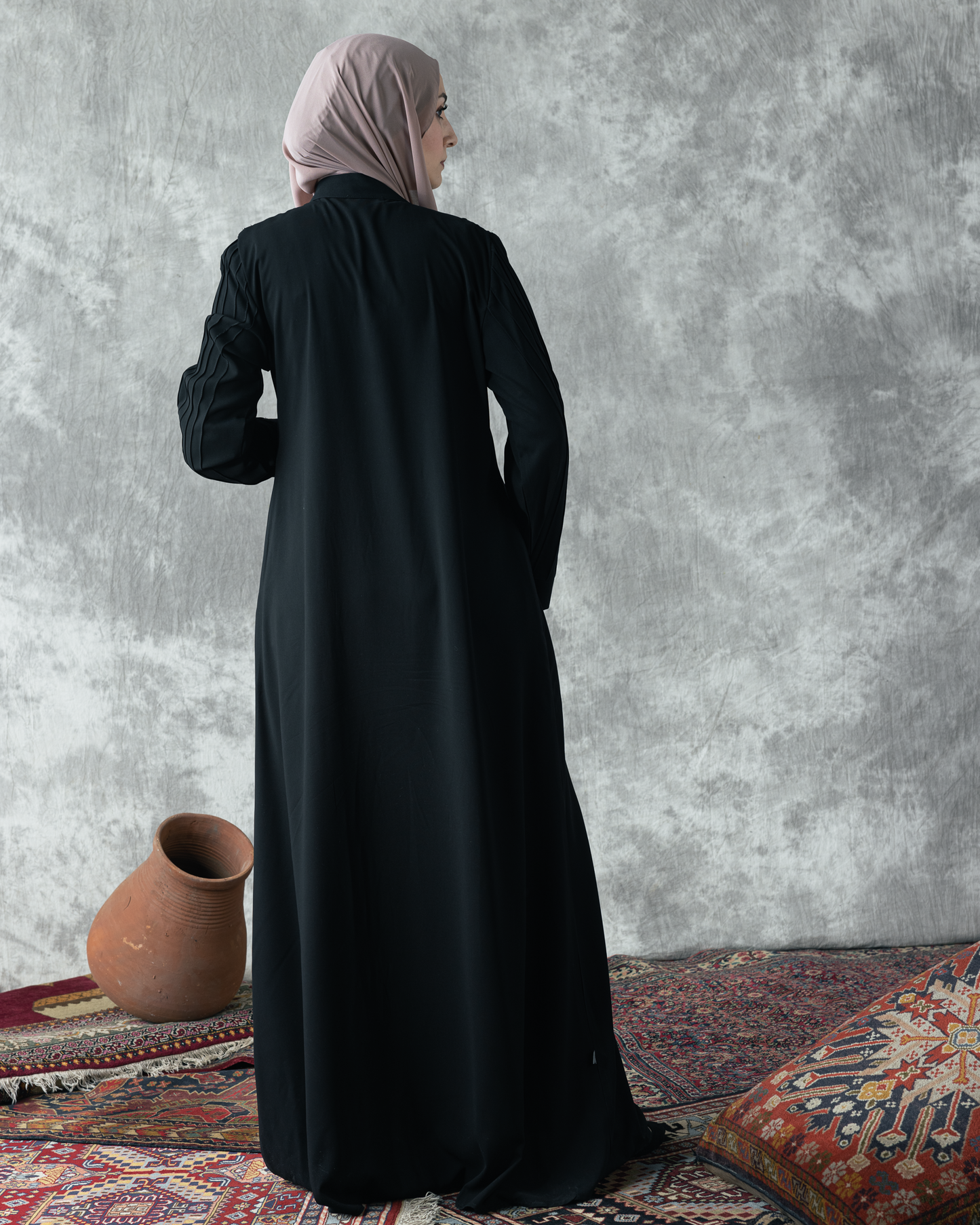 Crepe abaya code 81