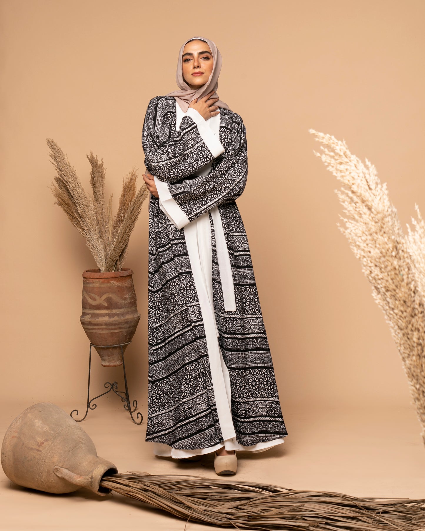 Crepe open abaya code 199