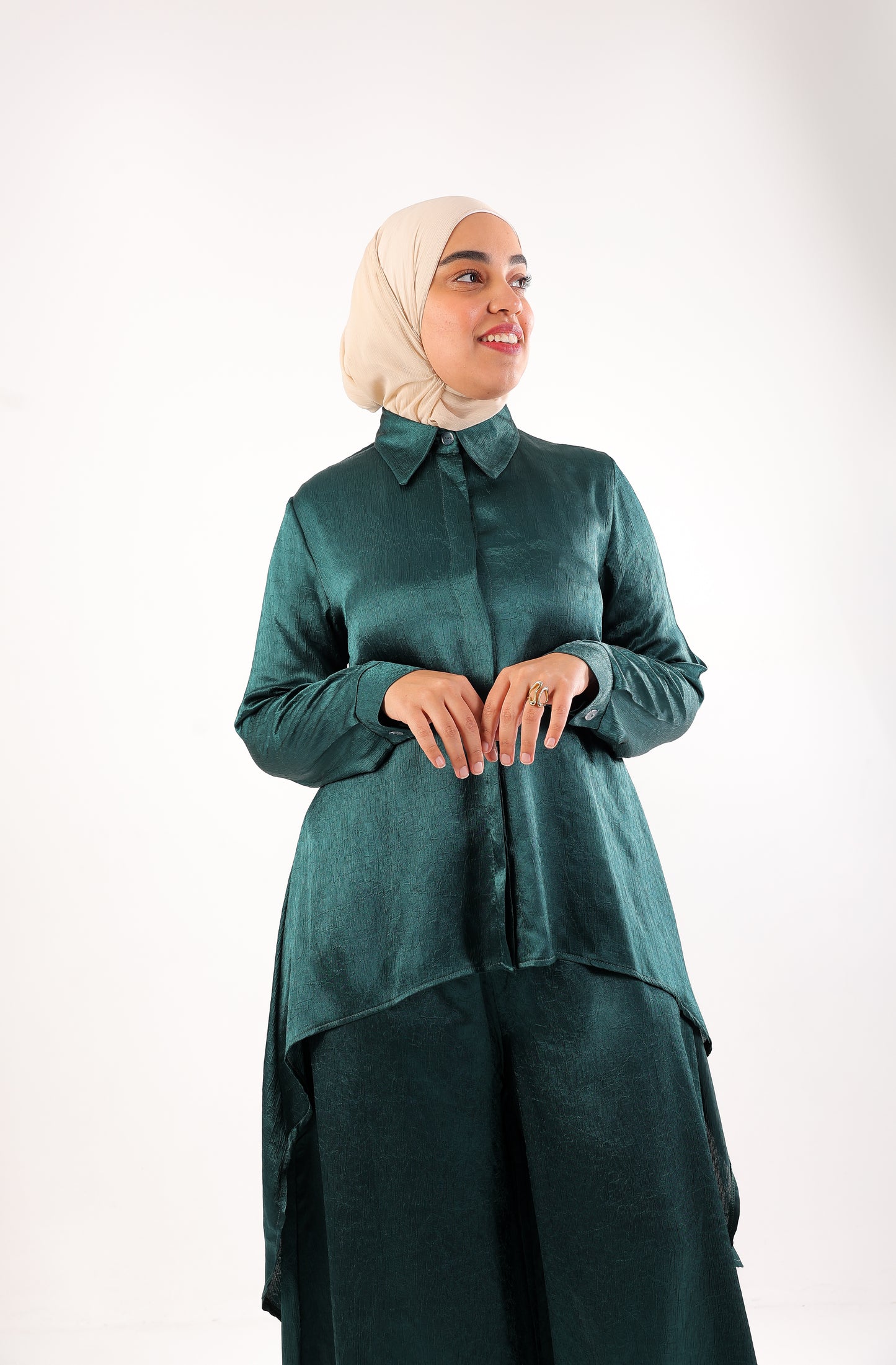 Silk Wide-Leg Set – Code 4695
Green