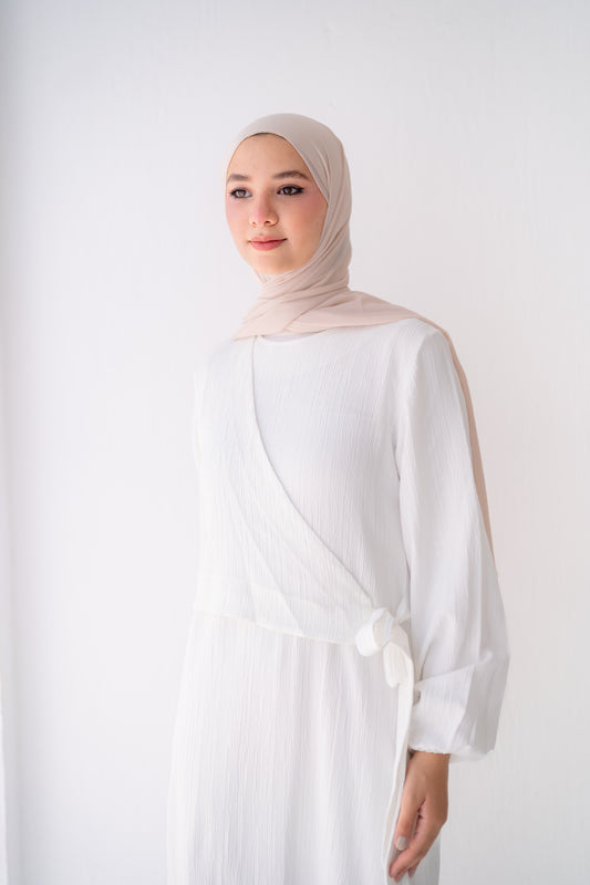 Rosy Soft Crinkle Wrap Dress Code 400 white